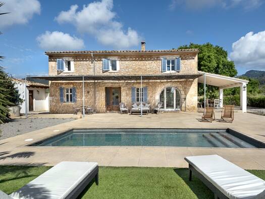 Landhaus zum Kauf 1.250.000 € 3 Zimmer 270 m² 25.100 m² Grundstück Lloseta 07360