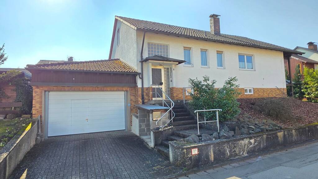 Einfamilienhaus zum Kauf 360.000 € 6 Zimmer 200 m² 836 m² Grundstück Scheuerfeld Coburg 96450