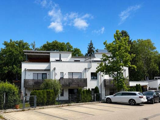 Wohnung zur Miete 1.150 € 3 Zimmer 94,1 m² 1. Geschoss frei ab 01.10.2026 Adlkofen 84166