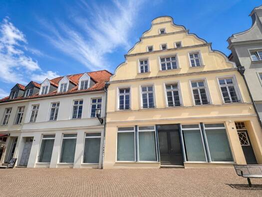 Bürofläche zur Miete 10,55 € 7 Zimmer 256 m² Bürofläche Krämerstraße 25 Altstadt Wismar 23966
