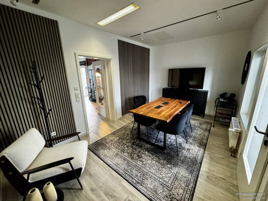 Bürogebäude zur Miete 2.490 € 209 m² Bürofläche Eller Düsseldorf / Lierenfeld 40231