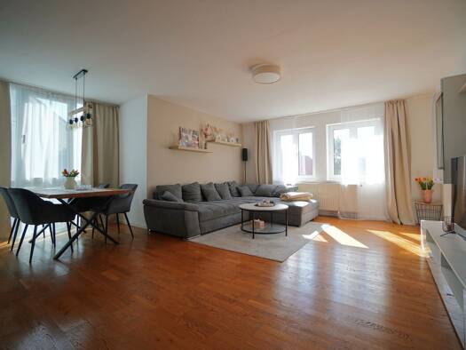 Wohnung zum Kauf provisionsfrei 229.000 € 3 Zimmer 84 m² 1. Geschoss frei ab sofort Neumühl Kehl 77694