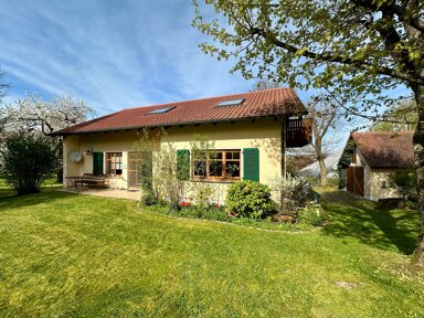 Einfamilienhaus zur Miete 1.500 € 5,5 Zimmer 146 m² 1.400 m² Grundstück Walsdorf Walsdorf 96194