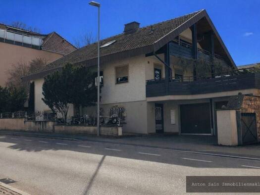 Mehrfamilienhaus zum Kauf als Kapitalanlage geeignet 599.000 € 9 Zimmer 272 m² 563 m² Grundstück Johanniterstraße 68 Heitersheim 79423