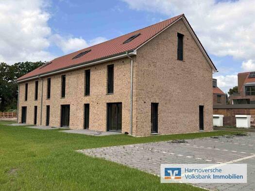 Reihenmittelhaus zum Kauf - Erstbezug provisionsfrei 559.000 € 5 Zimmer 151,9 m² 175 m² Grundstück An den Grashöfen 8ad Großburgwedel Burgwedel 30938
