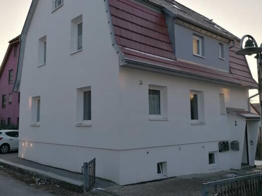 Mehrfamilienhaus zum Kauf als Kapitalanlage geeignet 9 Zimmer 180 m² 391 m² Grundstück Eningen Eningen u. A. 72800