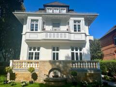 Dipl. Kfm. Dieter Engelmann Grundbesitzverwaltung & Realitätenmakler seit 1955 logo