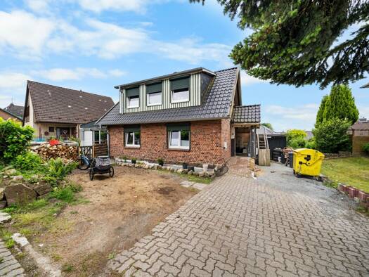 Einfamilienhaus zum Kauf 289.000 € 6 Zimmer 140,3 m² 849 m² Grundstück Hohenwestedt 24594