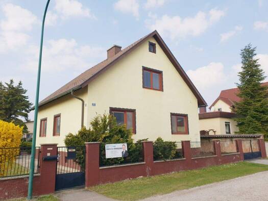Mehrfamilienhaus zum Kauf 409.000 € 6,5 Zimmer 160 m² 843 m² Grundstück Neubaugasse 22 Felixdorf 2603