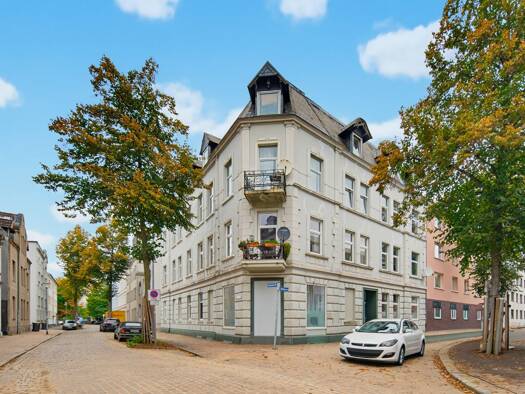 Wohnung zum Kauf 119.000 € 2,5 Zimmer 62 m² 2. Geschoss Innenstadt Neumünster 24534