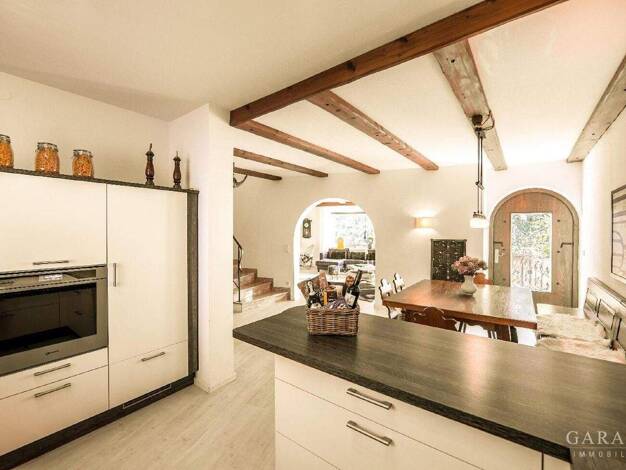 Haus zum Kauf 1.695.000 € 6 Zimmer 242 m² 481 m² Grundstück Garmisch Garmisch-Partenkirchen 82467