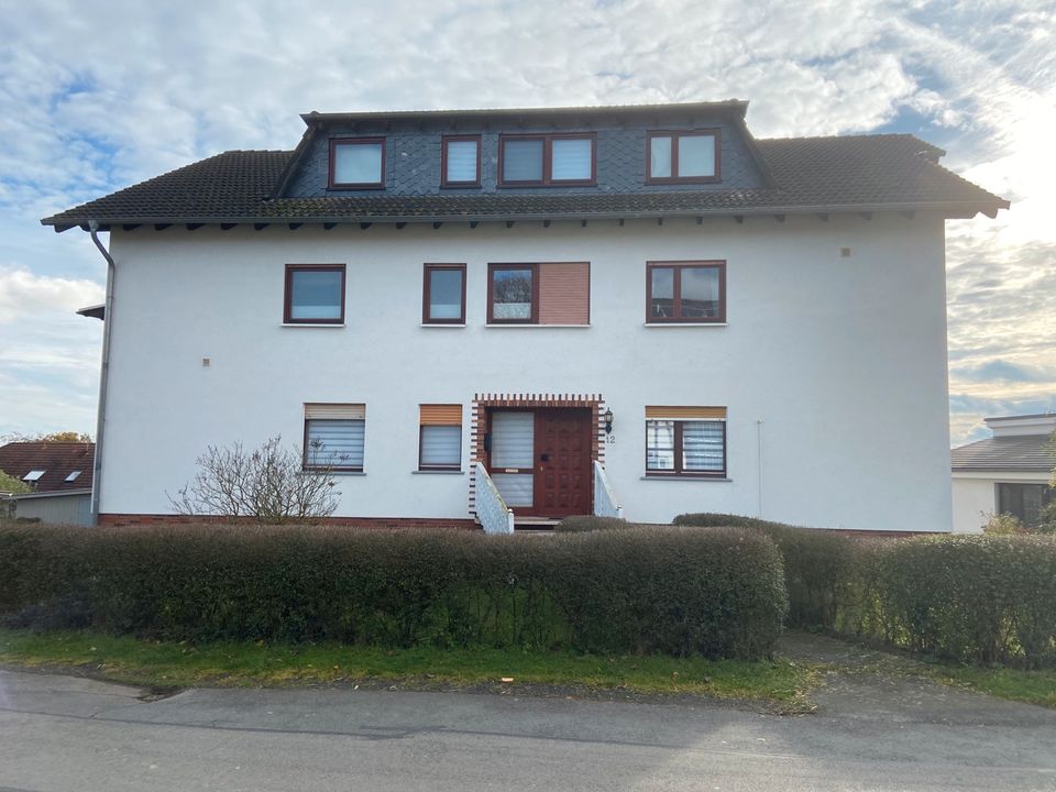 Mehrfamilienhaus zum Kauf 375.000 € 390 m²<br/>Wohnfläche 1.170 m²<br/>Grundstück Momberg Neustadt 35279