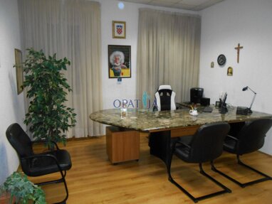 Büro-/Praxisfläche zur Miete 800 € 4 Zimmer Rijeka