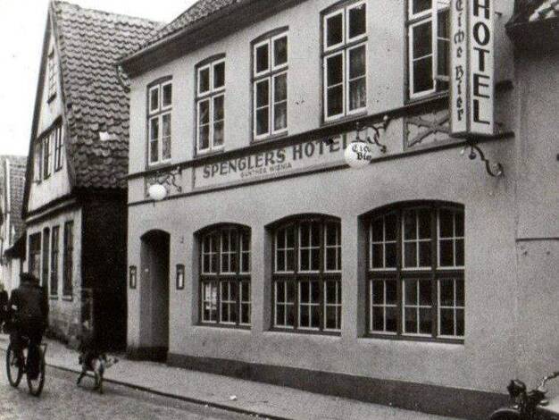 Gewerbeobjekt zum Kauf provisionsfrei als Kapitalanlage geeignet 445.000 € 500 m² 500 m² Grundstück Schleswig 24837