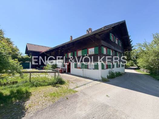 Bauernhaus zum Kauf 879.000 € 22 Zimmer 465 m² 10.000 m² Grundstück Pferrenberg Grünenbach 88167
