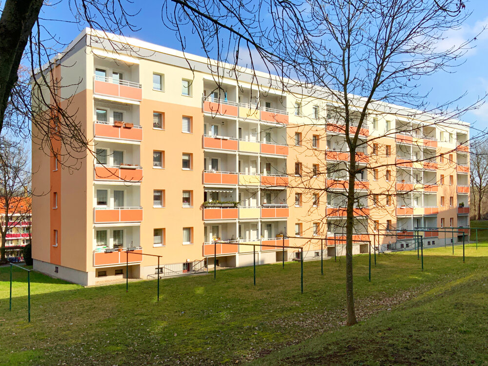 Wohnung zum Kauf 31.980 € 3 Zimmer 53 m²<br/>Wohnfläche Werdau Werdau 08412