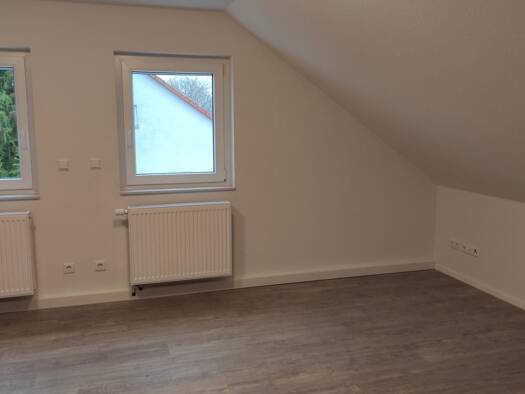 Wohnung zur Miete 850 € 2,5 Zimmer 50 m² Geschoss 2/3 frei ab sofort Neureut Karlsruhe 76149