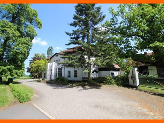 Restaurant zum Kauf 1.400.000 € 300 m² Gastrofläche 7.798 m² Grundstück Kleinbocka 22 Kleinbocka Bocka 07589