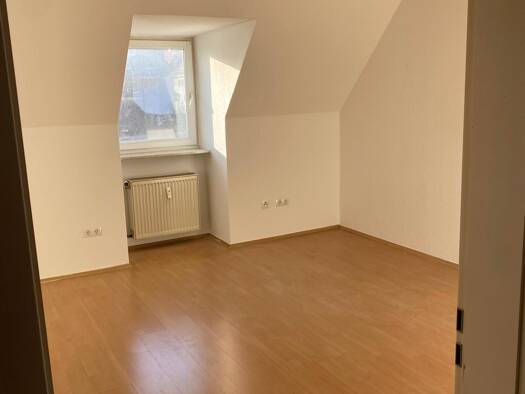 Studio zur Miete 465 € 1 Zimmer 32 m² 4. Geschoss frei ab 01.07.2026 Frankfurter Strasse 35 Zellerau Würzburg 97082