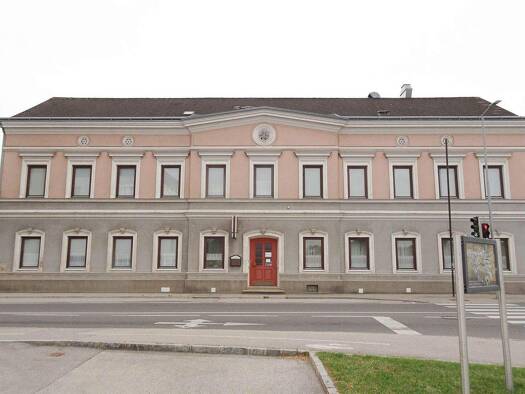 Haus zum Kauf 460.000 € 250 m² 2.064 m² Grundstück Amstetten 3363