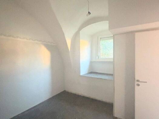 Haus zum Kauf 398.000 € 9 Zimmer 190 m² 242 m² Grundstück frei ab sofort Zell a. Main 97299