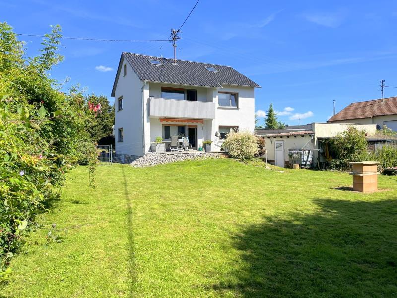 Einfamilienhaus zum Kauf 209.000 € 5 Zimmer 120 m²<br/>Wohnfläche 920 m²<br/>Grundstück Halbs 56457