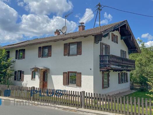 Einfamilienhaus zum Kauf 495.000 € 10 Zimmer 200 m² 990 m² Grundstück Jarezöd Großkarolinenfeld 83109