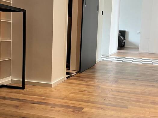 Wohnung zur Miete 1.150 € 2 Zimmer 57 m² Geschoss 3/5 frei ab sofort Serach Esslingen am Neckar 73732