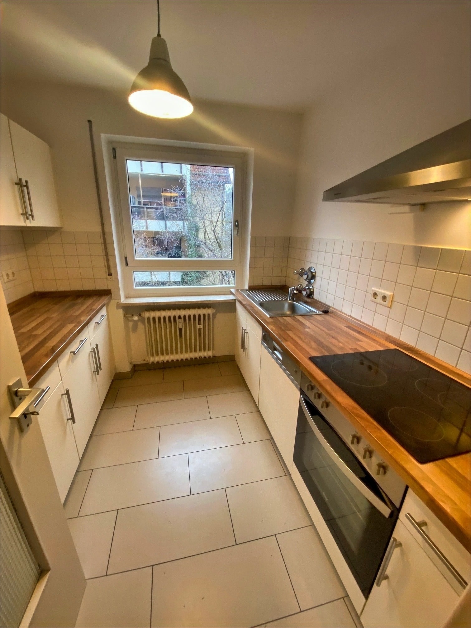 Wohnung zur Miete 1.370 € 3 Zimmer 77 m²<br/>Wohnfläche 1.<br/>Geschoss ab sofort<br/>Verfügbarkeit Ismaning Ismaning 85737