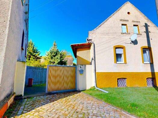 Doppelhaushälfte zum Kauf 79.000 € 2 Zimmer 78 m² 1.361 m² Grundstück Großzöberitz 06780