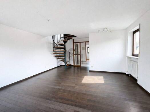 Maisonette zum Kauf 339.000 € 3 Zimmer 69 m² 3. Geschoss Zuffenhausen Stuttgart / Zuffenhausen 70435