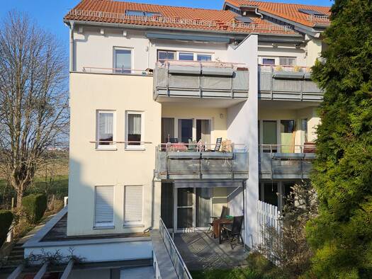 Terrassenwohnung zum Kauf 92.500 € 2 Zimmer 74,6 m² EG Chemnitzer Straße 27 b Hartmannsdorf 09232
