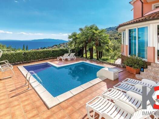 Haus zum Kauf 1.300.000 € 4 Zimmer 498 m² Opatija 0