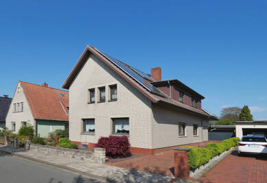 Mehrfamilienhaus zum Kauf 359.000 € 9 Zimmer 203,3 m² 796 m² Grundstück Twistringen Twistringen 27239