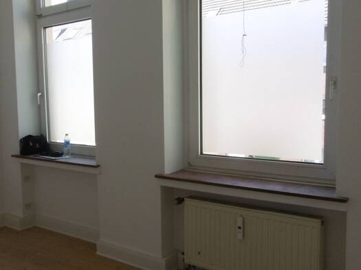 Wohnung zur Miete 375 € 2 Zimmer 25 m² Geschoss 2/4 frei ab 15.08.2026 Nippes Köln 50733