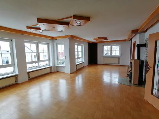 Wohnung zur Miete 995 € 3 Zimmer 117 m² EG frei ab 01.10.2026 Troschenreuth Pegnitz 91257