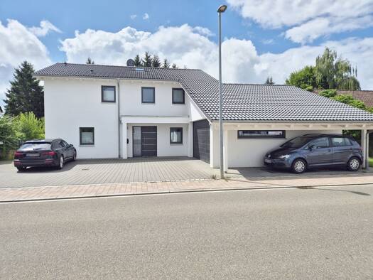Einfamilienhaus zum Kauf 649.000 € 5 Zimmer 167 m² 900 m² Grundstück Schwenningen 72477