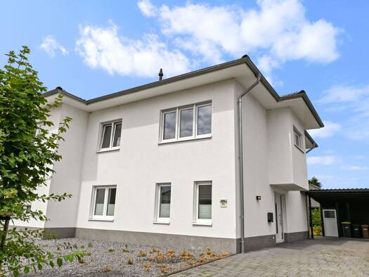 Doppelhaushälfte zum Kauf provisionsfrei 325.000 € 4,5 Zimmer 151,9 m² 392 m² Grundstück frei ab sofort Wetschen 49453