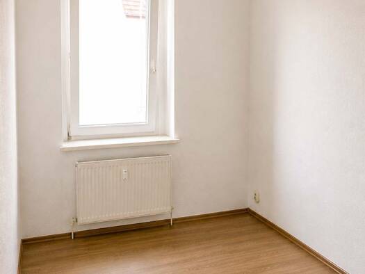 Wohnung zur Versteigerung 19.000 € 75 m² Theaterstraße 4 Döbeln 04720