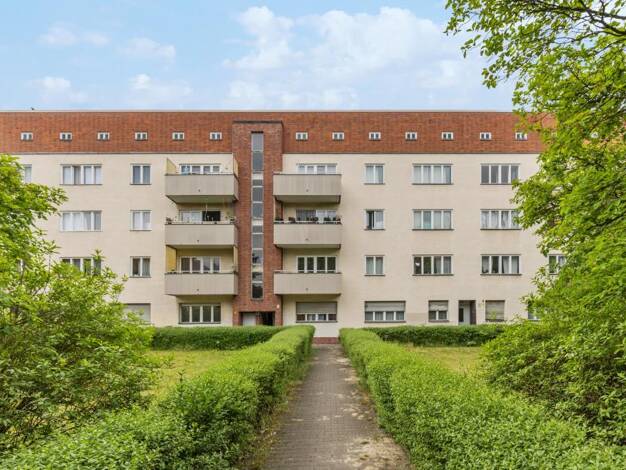 Mehrfamilienhaus zum Kauf provisionsfrei als Kapitalanlage geeignet 1.068.000 € 434,8 m² Oggenhauser Straße Reinickendorf Reinickendorf 13403