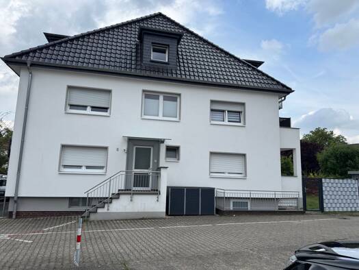 Wohnung zur Miete 533 € 3 Zimmer 82 m² Geschoss 1/2 frei ab 01.12.2026 Hamm-Mitte Hamm 59065