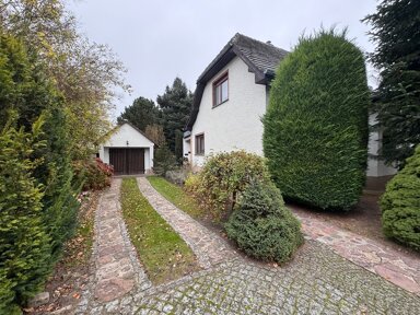 Einfamilienhaus zum Kauf 249.000 € 4 Zimmer 147 m² 877 m² Grundstück Beeskow Beeskow 15848