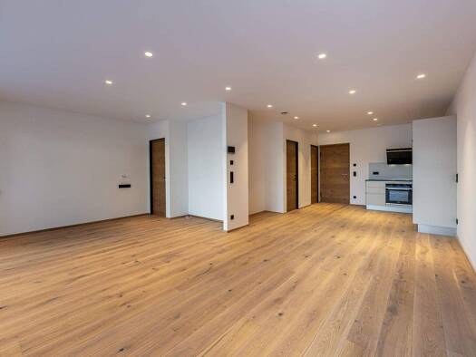 Studio zur Miete 1.713 € 1 Zimmer 59 m² frei ab 01.04.2026 Kitzbühel 6370