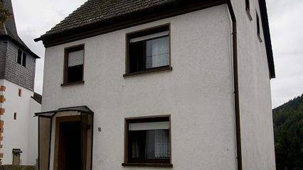 Einfamilienhaus zum Kauf 125.000 € 6 Zimmer 108 m² 754 m² Grundstück frei ab sofort Wiesweiler 67744