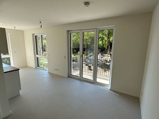 Wohnung zur Miete 1.200 € 2,5 Zimmer 54 m² Geschoss 2/3 frei ab sofort Altglienicke Berlin 12524