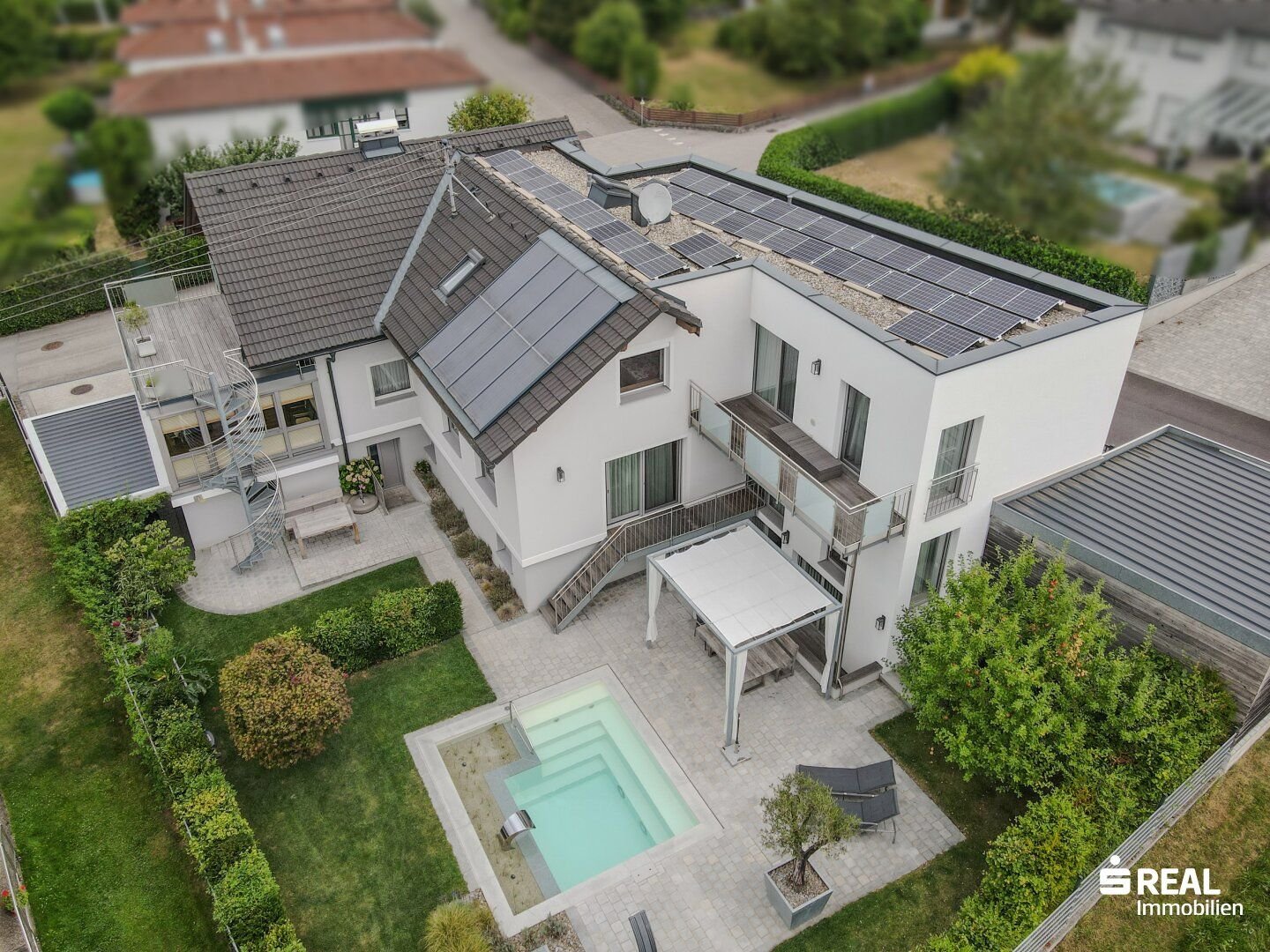 Haus zum Kauf 1.250.000 € 745 m²<br/>Grundstück Engerwitzdorf 4209