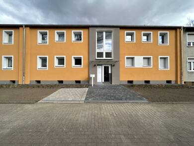 Wohnung zur Miete 530 € 3,5 Zimmer 60,2 m² 1. Geschoss Oswaldstraße 102 Vierlinden Duisburg 47178