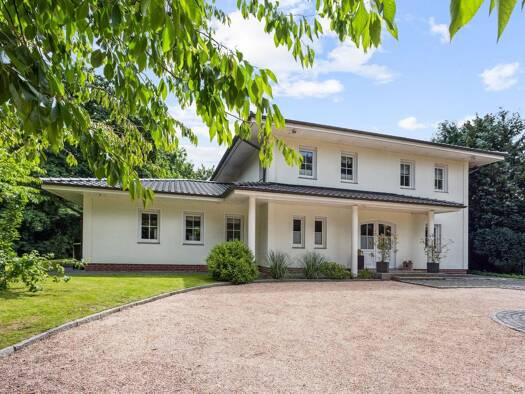 Haus zum Kauf provisionsfrei 780.000 € 5 Zimmer 226 m² 1.296 m² Grundstück Altenwalde Cuxhaven 27478