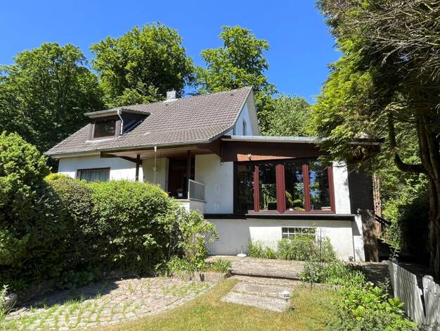 Einfamilienhaus zum Kauf 299.000 € 4 Zimmer 122,6 m² 938 m² Grundstück Oelixdorf 25524