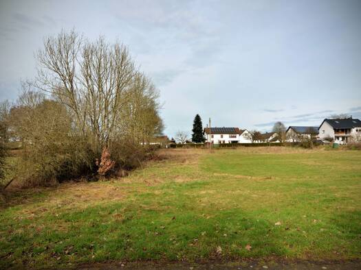 Grundstück zum Kauf 66.000 € 1.611 m² Grundstück Pfarrwies Großlittgen 54534